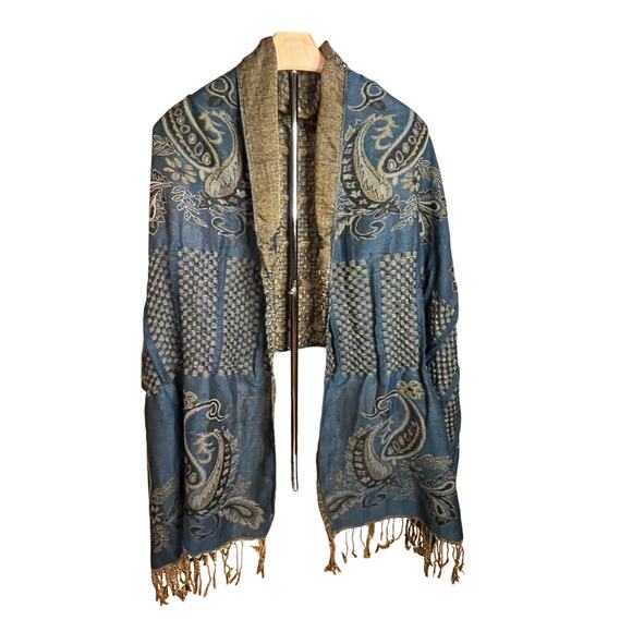 CCC Cotton & Rayon Reversible Fringed Scarf Paisley Design 70x24 inches - Picture 1 of 7